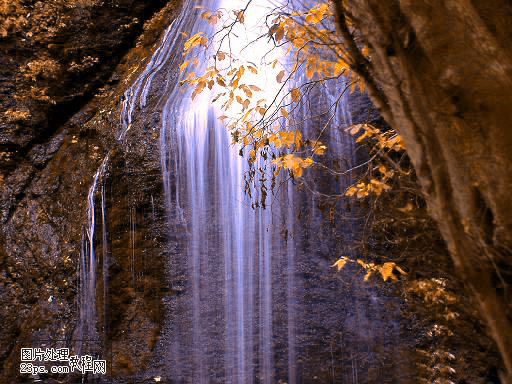 PS快速将春天风景照变红叶秋天效果
